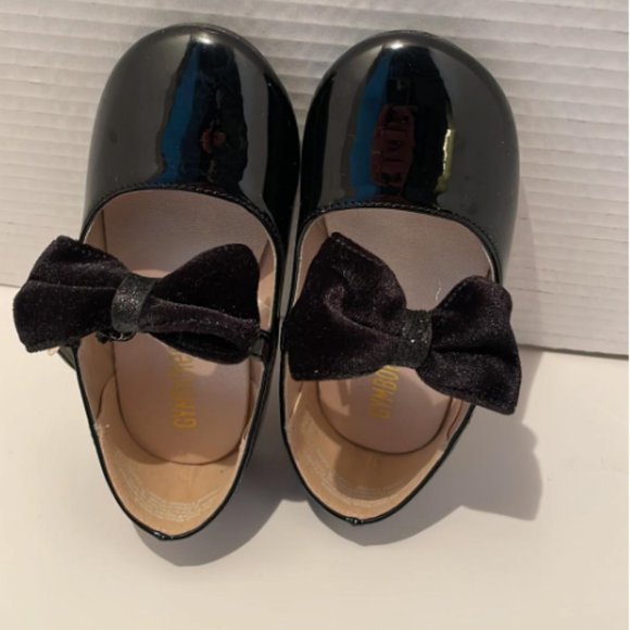 Gymboree Toddler Girl's Black Patent Ballet Flats with Velvet Bow Size 8 - Picture 2 of 9